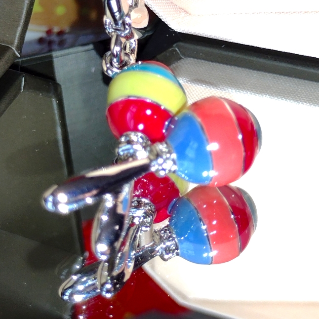Juicy Maracas Never Removed From Original Nwt